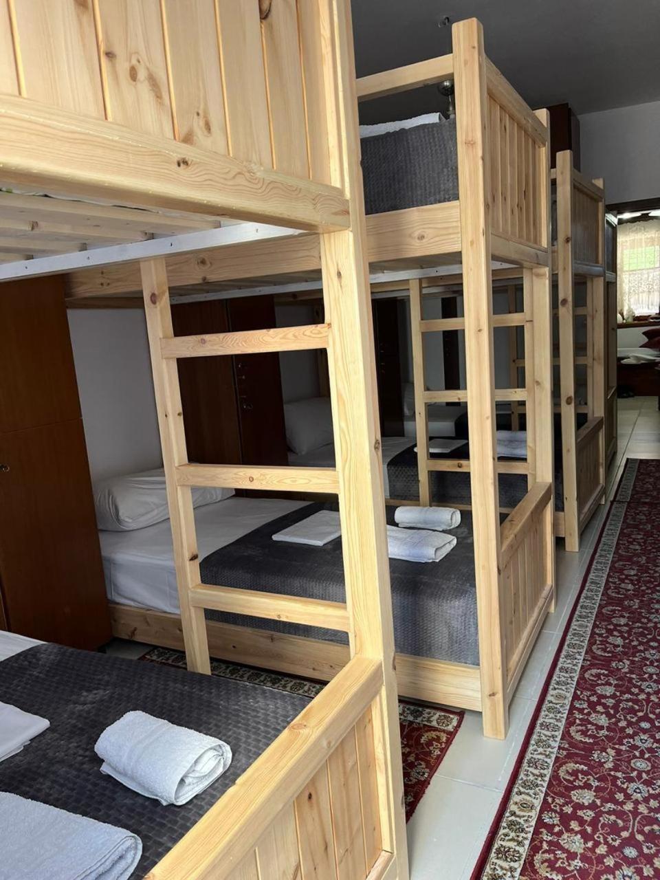 Cico Hostel &Private Room Gjirokastër Exterior foto